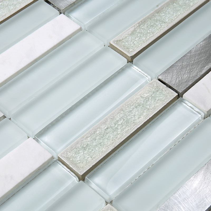 Supervitt glas och marmor i keramiska plattor av metallplatta baksida